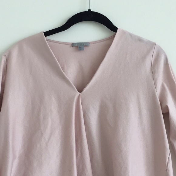 COS blush pink asymmetrical v-neck top - Picture 5 of 7